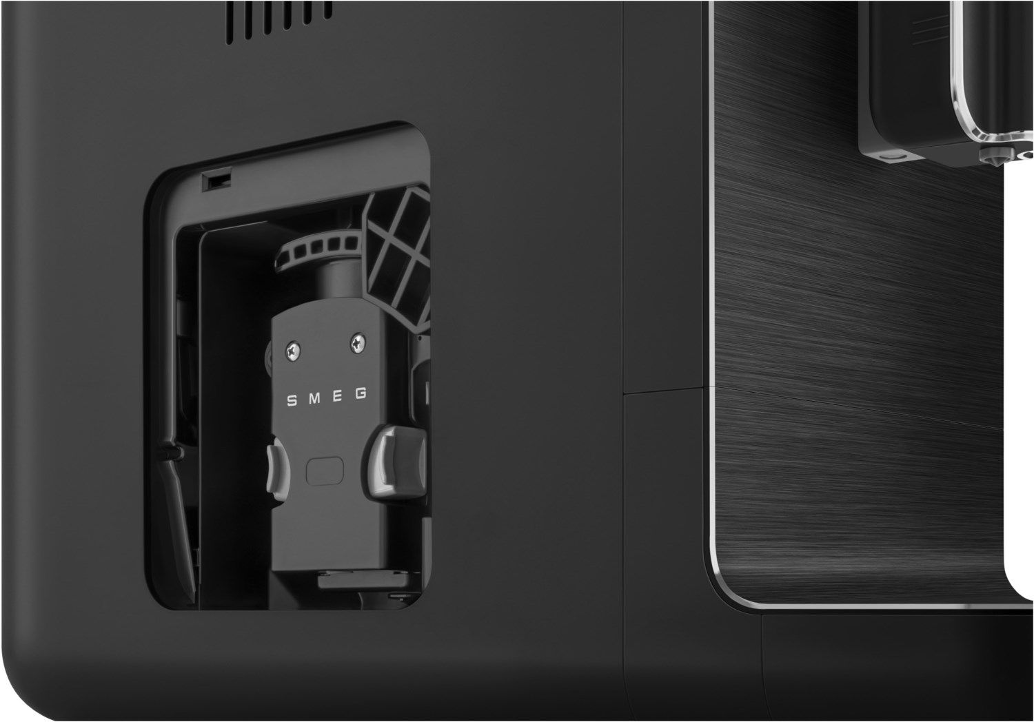 SMEG Kaffeevollautomat BCC02FBMEU