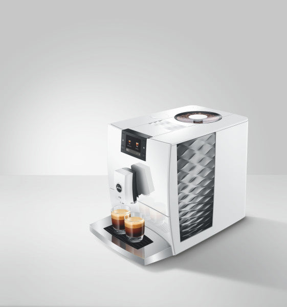 Jura C9 Piano White (EA) 15810 mit 5 Jahren Garantie