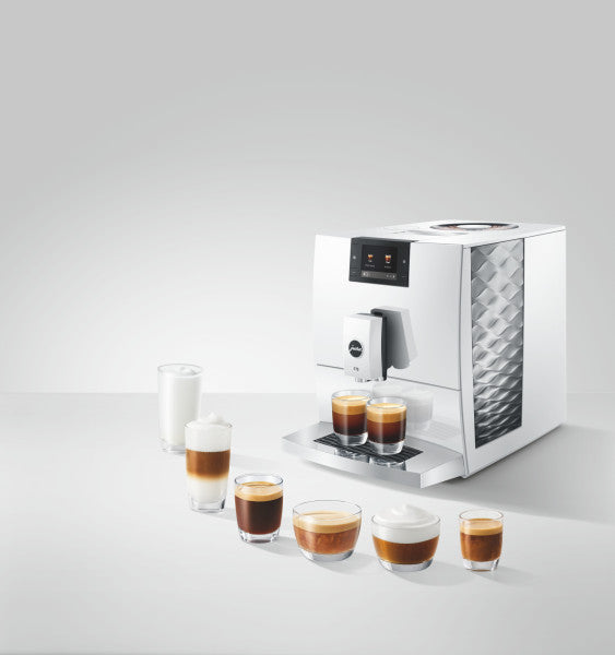 Jura C9 Piano White (EA) 15810 mit 5 Jahren Garantie
