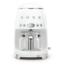 SMEG Kaffeemaschine Weiß DCF02WHEU Kaffee-Technik-Trier
